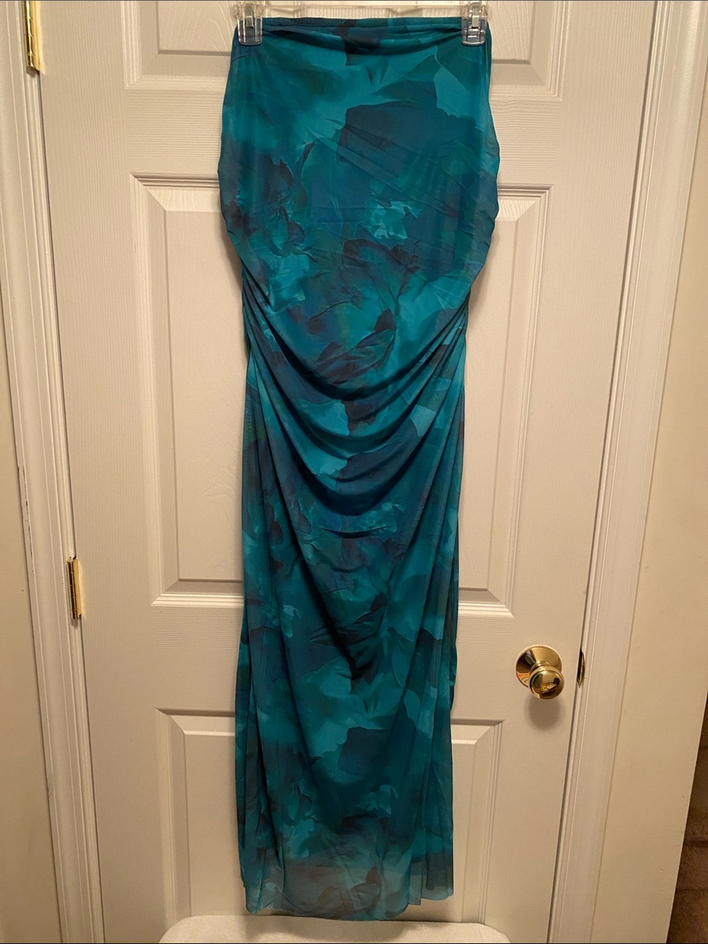 Floral Strapless Bodycon Dress…size XXL